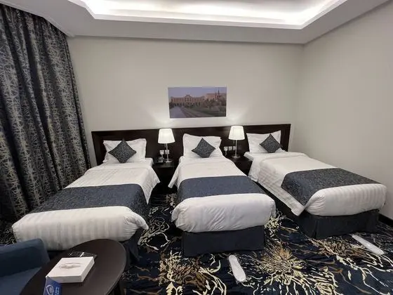Üç Kişilik Oda