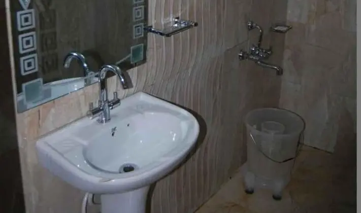 Deluxe Tek Büyük Yataklı Oda, Dağ Manzaralı