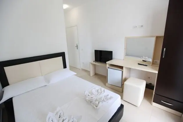 Economy Tek Büyük Yataklı Oda