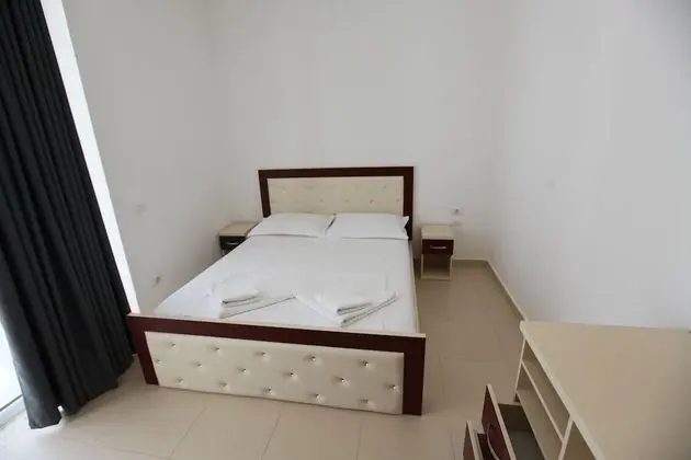 Economy Tek Büyük Yataklı Oda