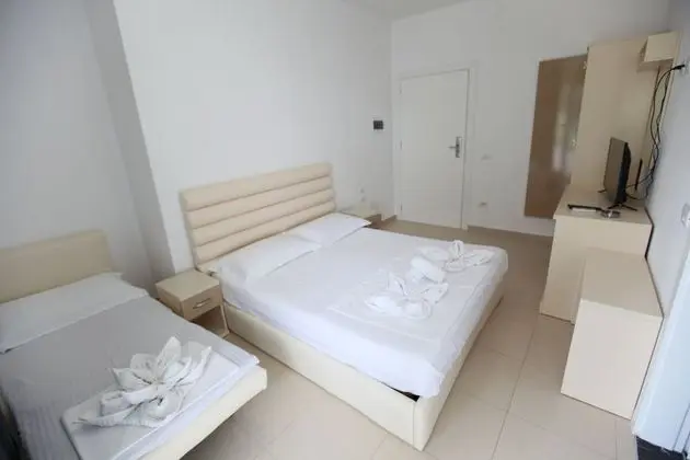 Üç Kişilik Oda, Balkon