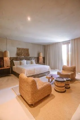 Suite Zai
