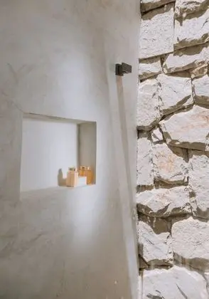 Suite Zai
