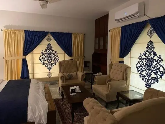 Deluxe Tek Büyük Yataklı Oda