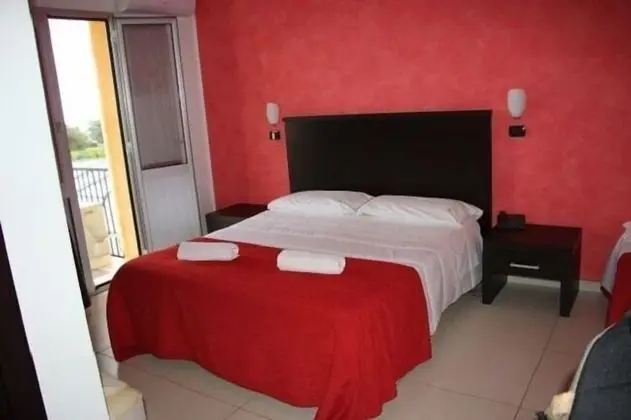 Standard Dört Kişilik Oda
