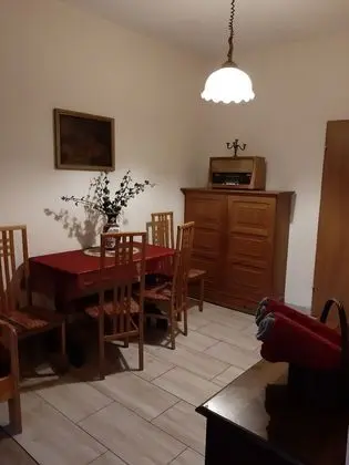 Standard Oda (5 guests)