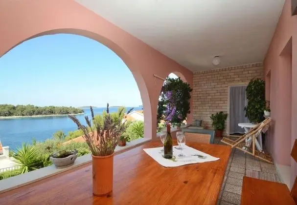 Apart Daire (Zak - 30m from beach - A1(4+2) Maks)