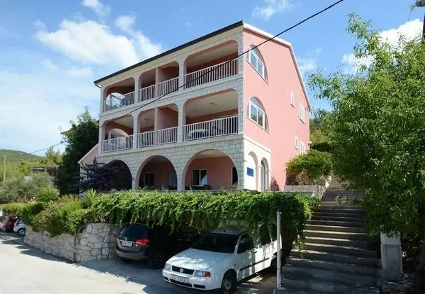 Apart Daire (Zak - 30m from beach - A3(2+2) Franka)