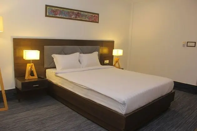 Deluxe Tek Büyük Yataklı Oda