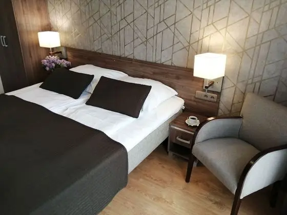 Comfort Tek Büyük Yataklı Oda