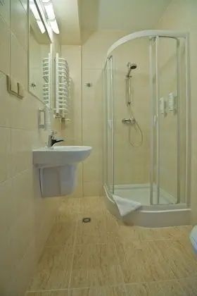 Premium Üç Kişilik Oda