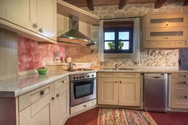 Apart Daire, 2 Yatak Odası, Kişiye Özel Havuzlu