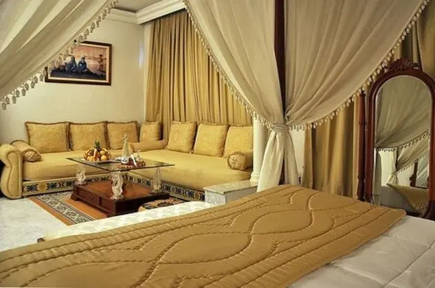 Luxury Tek Kişilik Oda, 1 Tek Kişilik Yatak, Balkon, Bahçe Manzaralı