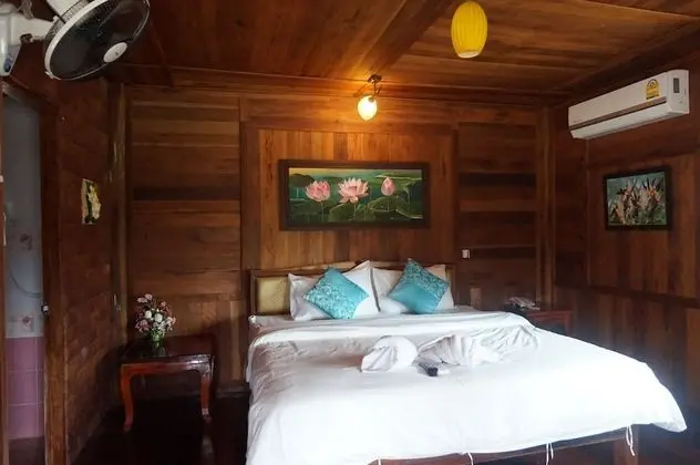 Thai House