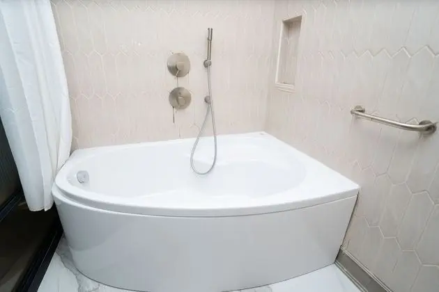 Comfort Tek Büyük Yataklı Oda, 1 Büyük (Queen) Boy Yatak