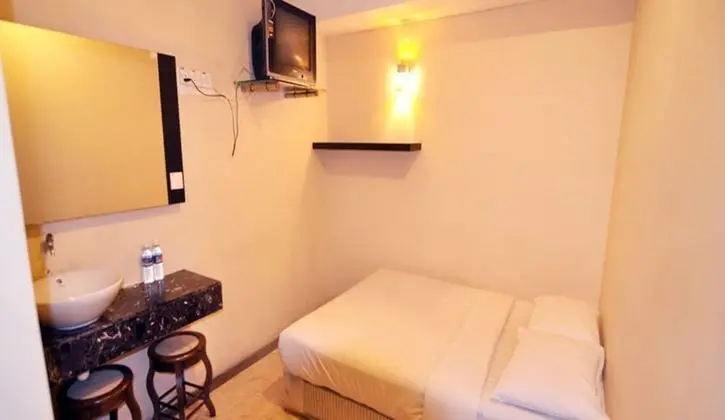 Standard Tek Büyük Yataklı Oda