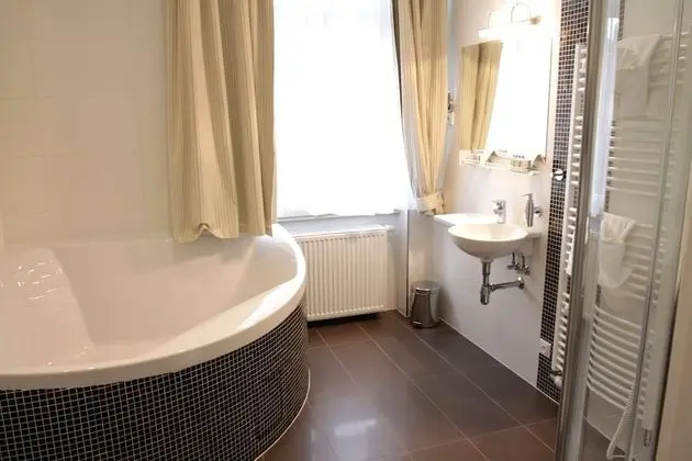 Deluxe Tek Büyük veya İki Ayrı Yataklı Oda