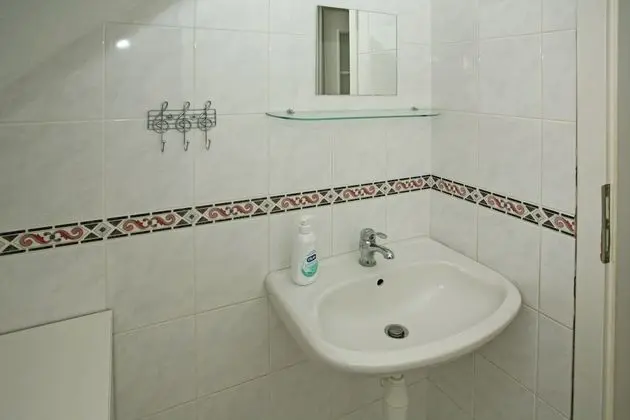 Apart Daire, 2 Yatak Odası (2)