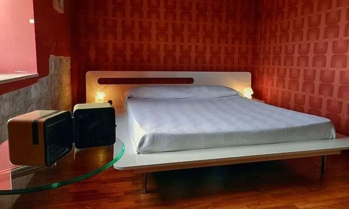 Standard Tek Büyük Yataklı Oda