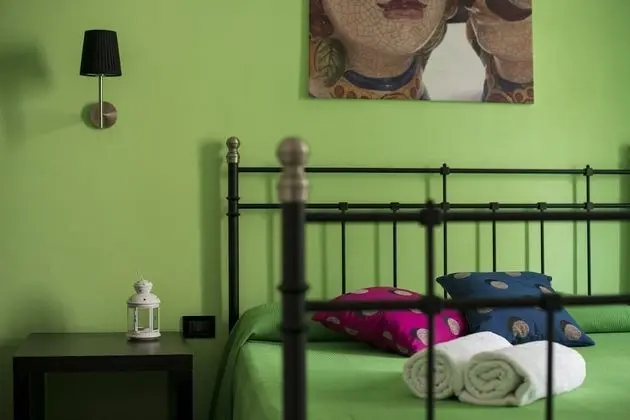 Tek Büyük Yataklı Oda, Balkon