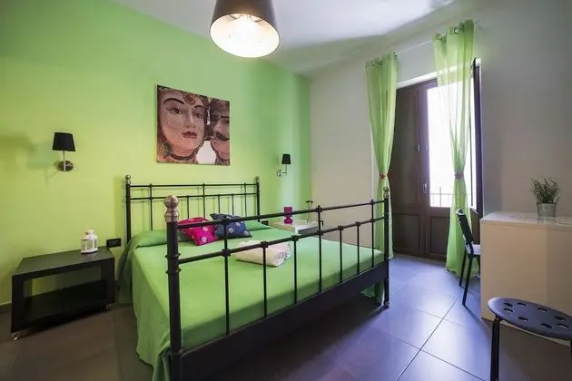 Tek Büyük Yataklı Oda, Balkon
