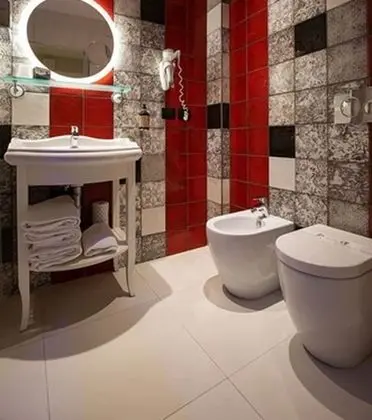 Classic Tek Büyük veya İki Ayrı Yataklı Oda