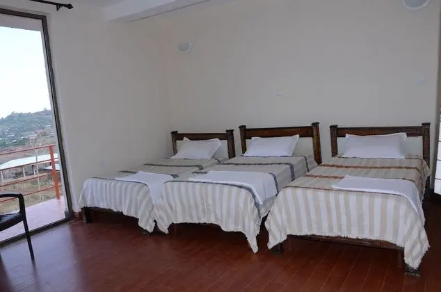 Standard Üç Kişilik Oda