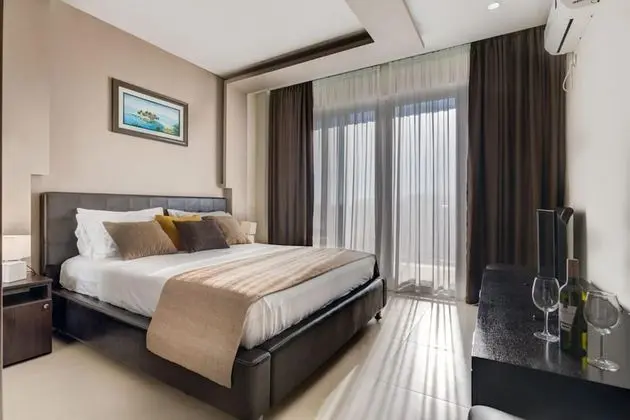 Comfort Apart Daire, 1 Yatak Odası, Küçük Mutfak, Ek Bina