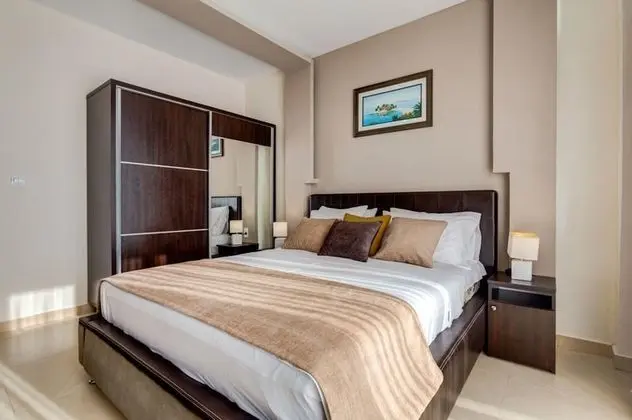 Comfort Apart Daire, 1 Yatak Odası, Küçük Mutfak, Ek Bina