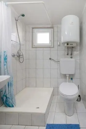 Apart Daire (Žana - 30 m from sea - A1(6+2))