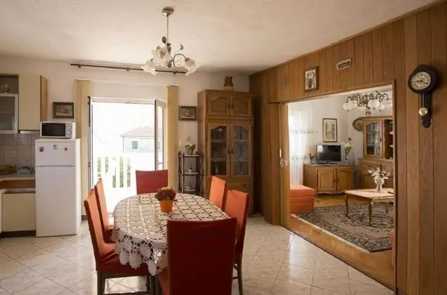 Apart Daire (Žana - 30m from beach - A1(4+2))