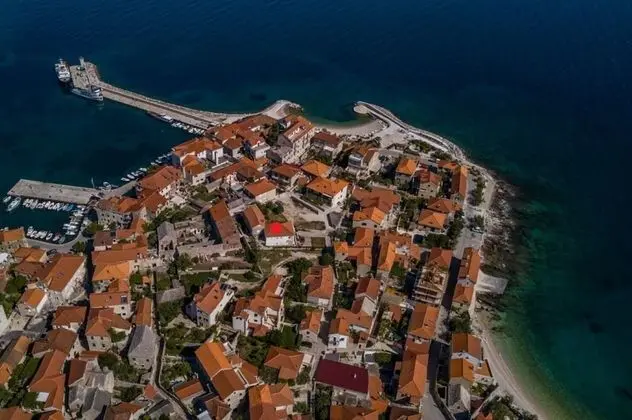 Apart Daire (Žana - 30m from beach - A1(4+2))