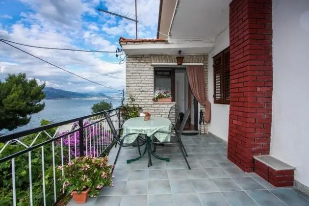 Apart Daire (Žana - close to beach - A1(5+1) Veli)