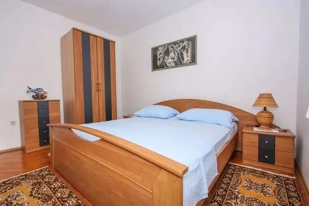 Apart Daire (Žana - close to beach - A1(5+1) Veli)