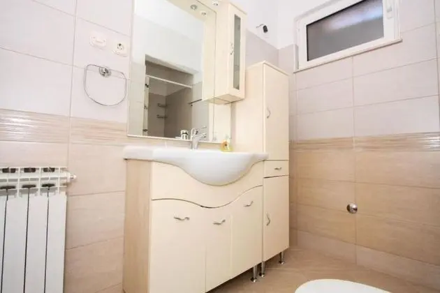Apart Daire (Žana - close to beach - A1(5+1) Veli)