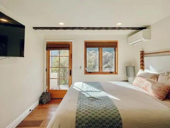 Standard Oda, 1 Büyük (Queen) Boy Yatak