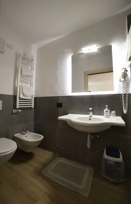 Standard Tek Büyük veya İki Ayrı Yataklı Oda, 1 Çift Kişilik veya 2 Tek Kişilik Yatak
