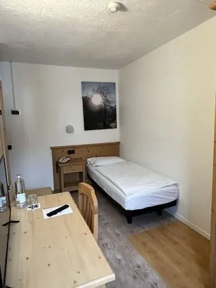 Tek Kişilik Oda, 1 Tek Kişilik Yatak
