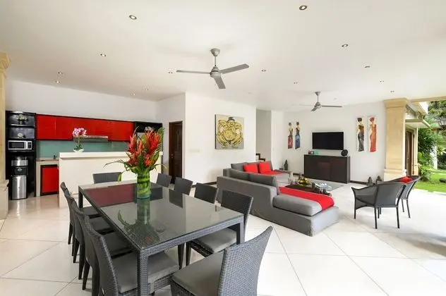 Villa, 4 Yatak Odası, Kişiye Özel Havuzlu