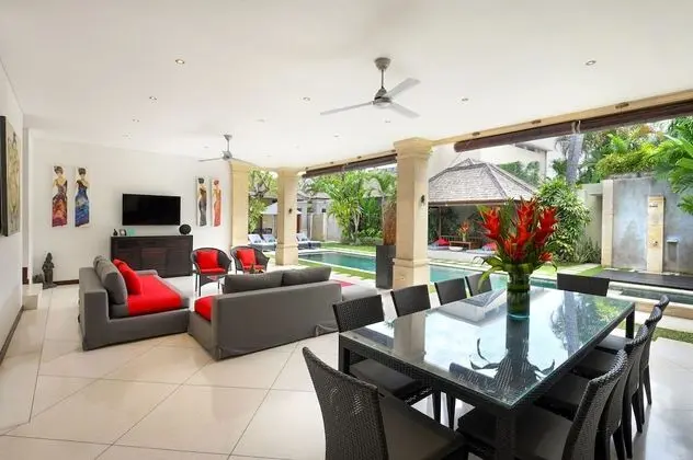 Villa, 4 Yatak Odası, Kişiye Özel Havuzlu