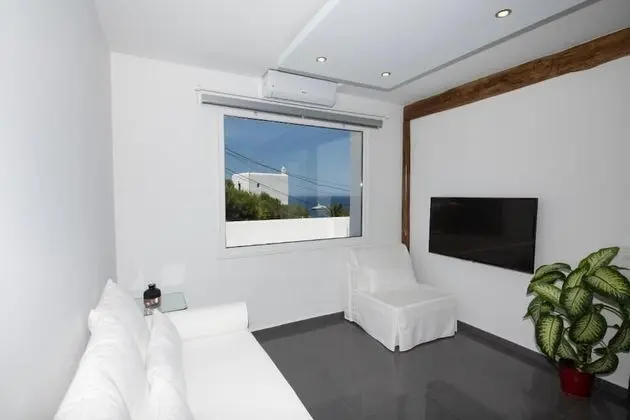 Superior Suite with Sea View and Outdoor Hot tub