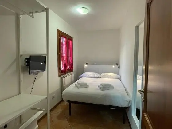 Apart Daire, 2 Yatak Odası (Location: Via G.Battista Zannoni 6 II)