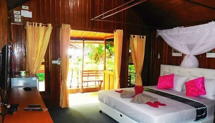 Deluxe  Bungalow
