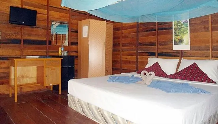Fan Bungalow