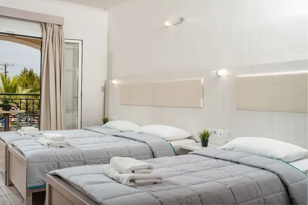 Tek Büyük Yataklı Oda (2 Adults)