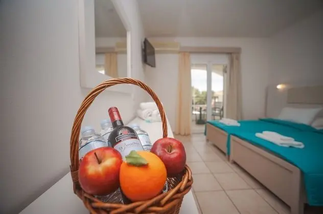 Tek Büyük Yataklı Oda (2 Adults)