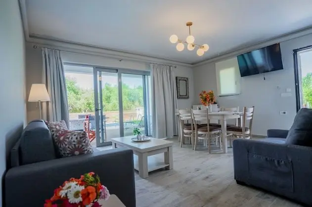 Villa, 3 Yatak Odası, Kişiye Özel Havuzlu