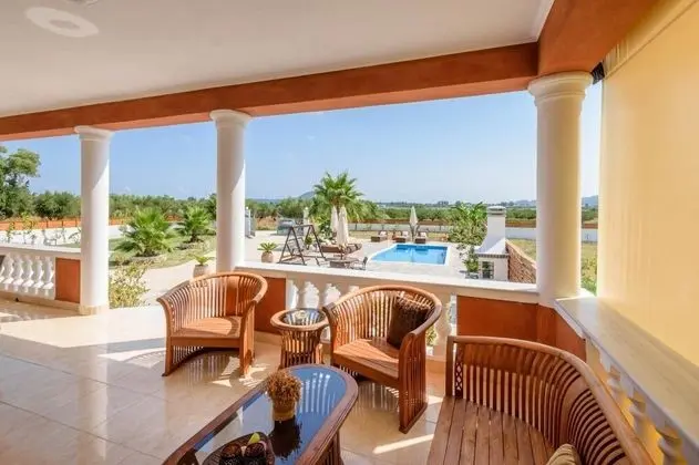 Villa