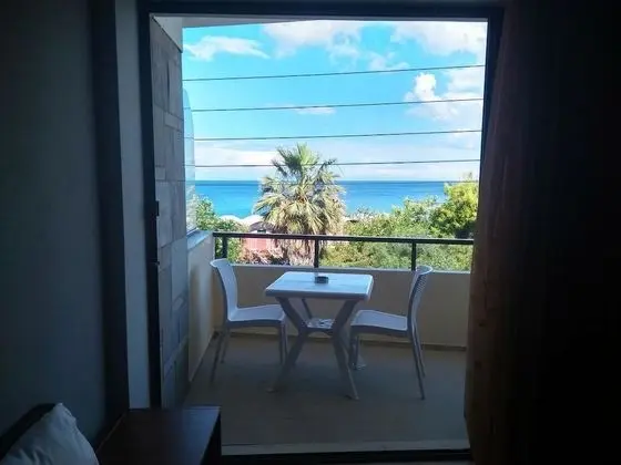 Tek Büyük Yataklı Oda, Deniz Manzaralı (3 Adults)