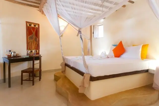 Honeymoon Villa, Kişiye Özel Havuzlu, Denize Sıfır (Pearl Villa)